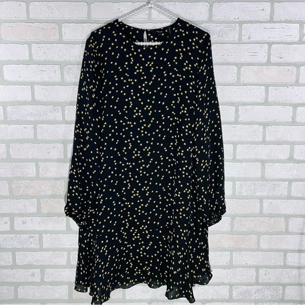 Theory Silk Star Print Shift Flounce Hem Long Sleeve Dress Size 10 - Picture 5 of 10